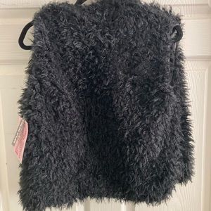 Faux fur black vest